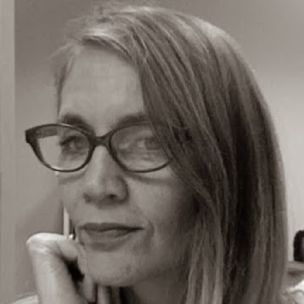 Meet your Posher, Juliana